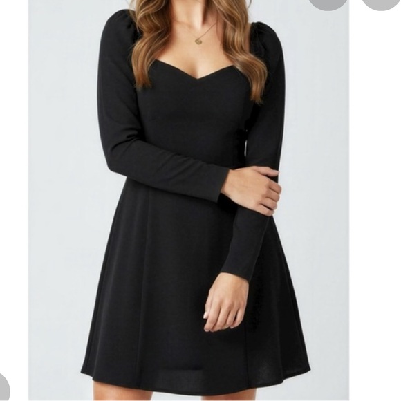Hill House Dresses & Skirts - Hill House Felicity Long Sleeve Dress | XS